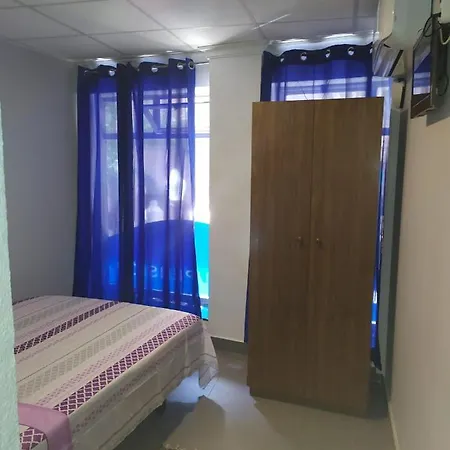 Calderon Guest house